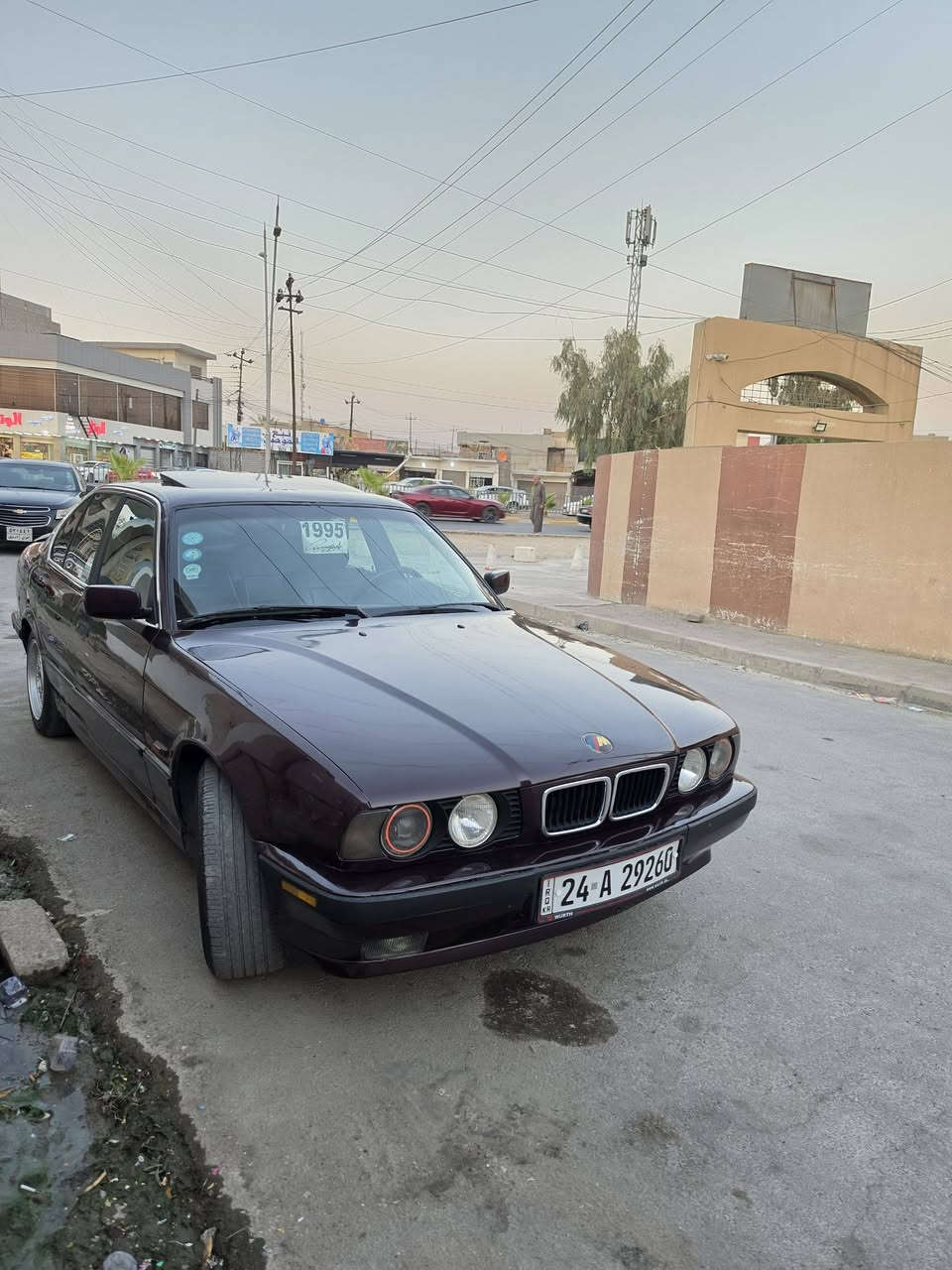 السلام عليكم...
بي ام 525 كبس 
كير تومتيك
موديل 93
بجم عريض 
فتحت سقف
داخل جلد وصاج 
دشبول ايربك
اربع جامات كهرب
تبريد + تدفئه 
مصبوغه جماليه 
طخم جديد 
تايرات نص
ويل خليه
رقم دهوك سنويه ما ساقطه فقط الهزه ساقطه 
شرط التحويل 
مكاني موصل
السعر 57
***********
***********
