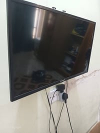اغراض للبيع نظيفات جدا مكاني العبيدي 07725744777  نص مكتوب في الصور: -...