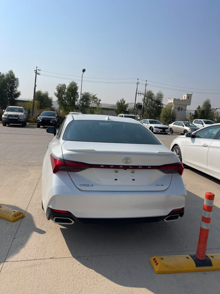 أفالون XLE • ٢٠٢٢ • ٥٨ ألف ميل