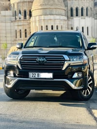 لاندكروز GXR • ٢٠١٨ • مكينة V6