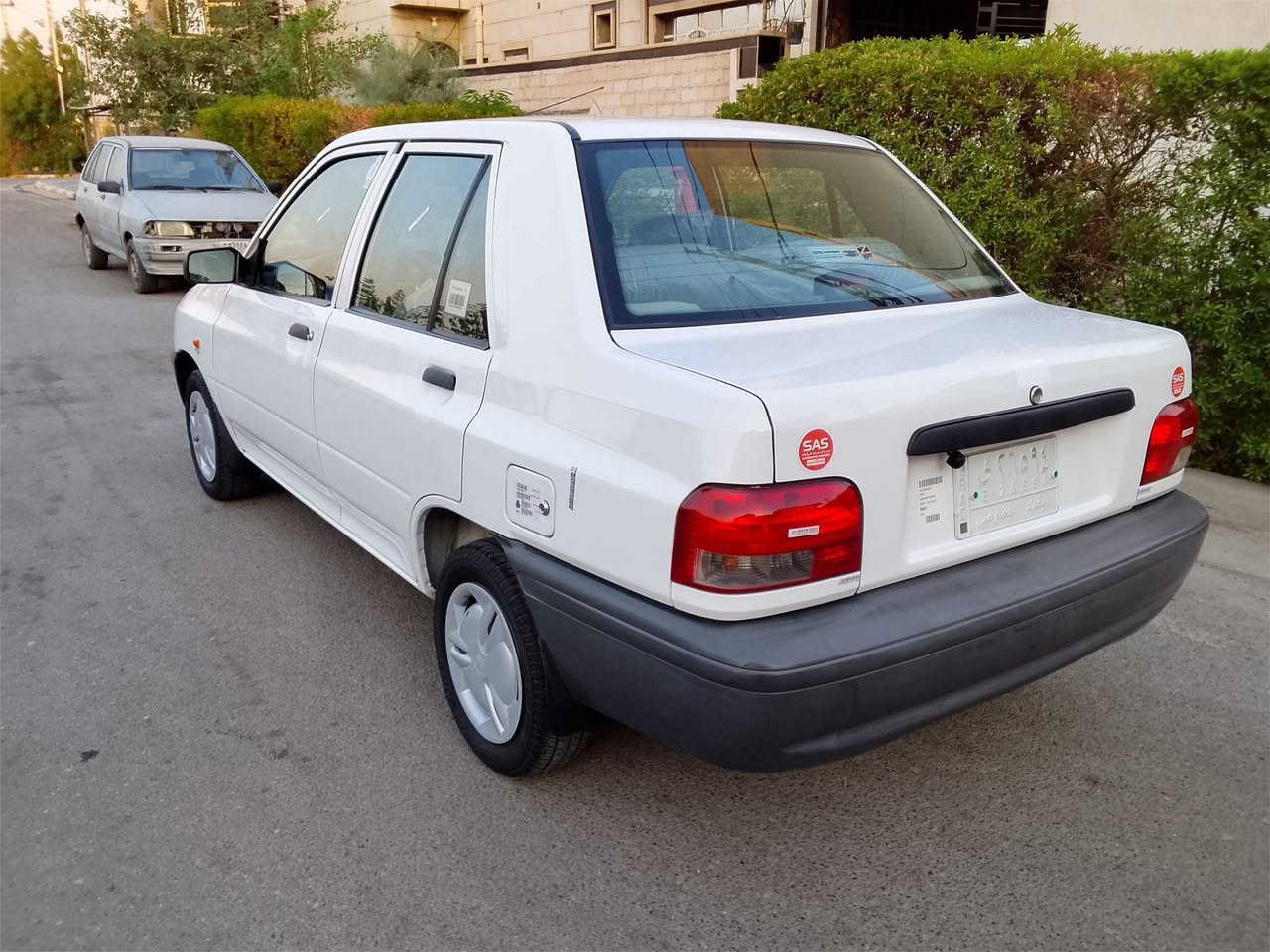 سلام عليكم سايبا للبيع موديل 2023 زيرو اخت زيرو 
ماشيه 33 كلشي مابيه كفاله عامه من رصعه وشخط مابيه 
كفاله عامه سياره مال جنايه وبل عافيه ع يأخذه 
مكاني شهداء البياع السعر 67 وبيه مجال 
رقم هاتف ***********
