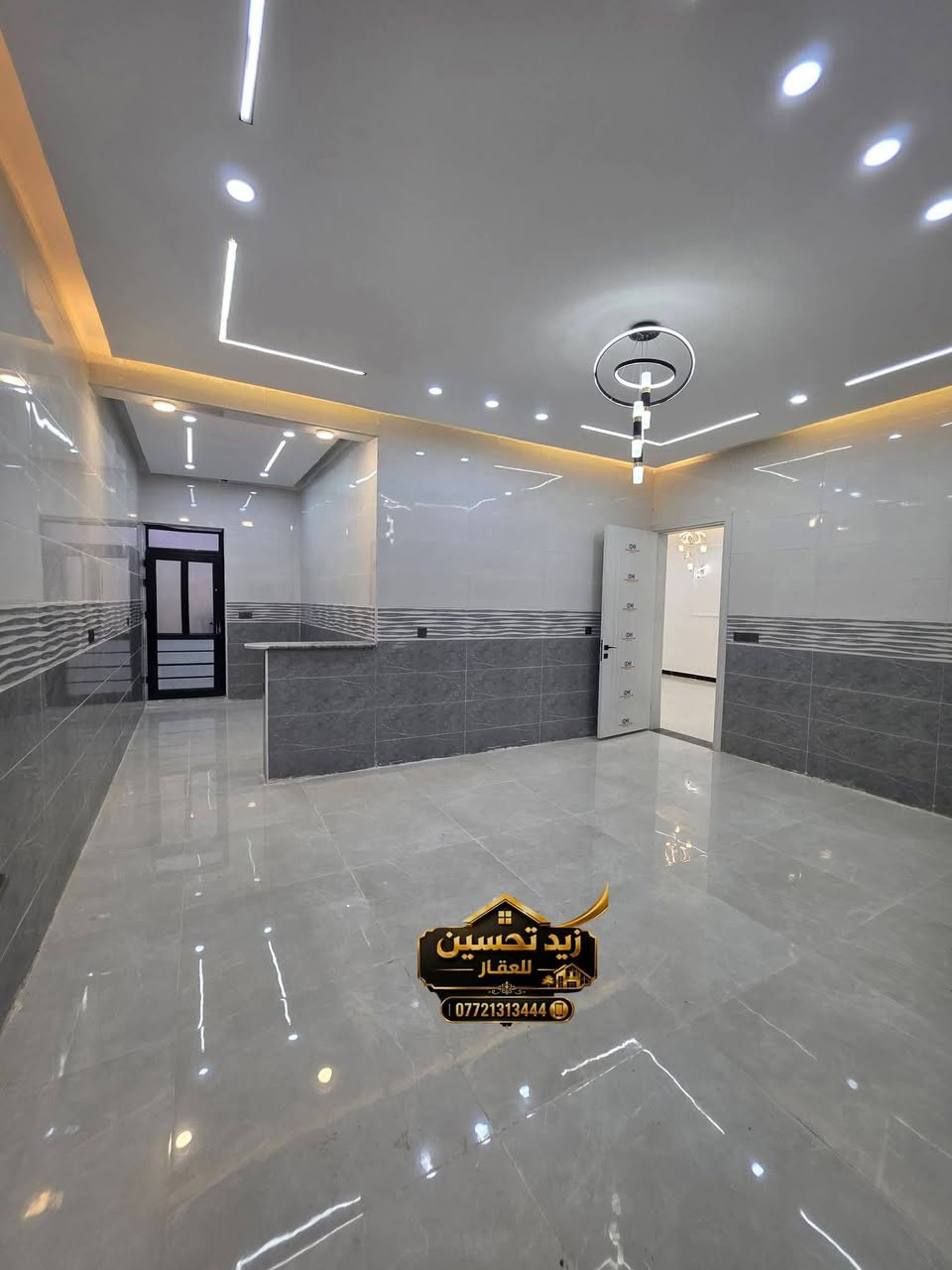 🏡 دار للبيع في تكريت - الديوم (منطقة التوحيد)
​منزل مودرن بتصميم ملكي فاخر وموقع مميز بالقرب من مجمع الجوهرة!
​المساحة: 200 متر مربع (الواجهة 10م × النزال 20م)
​الموقع: شارع عريض بعرض 15 متر
​مواصفات وتفاصيل الدار:
​الواجهة: حجر حلان مطعم بالمرمر الأخضر
​غرف النوم: 4 غرف نوم (منضمنها غرفة سويت)
​الصالات: صالة استقبال ملكية + صالتي جلسة عائلية (وسطية)
​المطبخ: مطبخ حار وبارد
​الخدمات: 3 مجاميع صحية داخلية
​التصميم الداخلي: نظام سحب مودرن، جبسن بورد، وسحب مغربي
​التجهيزات: درج ملكي أبيض مع حديقة تحت الدرج، حديقة داخلية، كراج سيارة، وصفّاي شتايكر للسطح
​الأنظمة الحديثة: تأسيس سبالت بالكامل، غاز دفن، إنترنت، كاميرات مراقبة، ونظام جزامة
​المنهجية والجودة: أبواب خارجية قاصة جام، أبواب داخلية تركية، أرضيات وشباك ألمنيوم أسود درجة أولى
​📞 للاستفسار والتواصل: ***********

نص مكتوب في الصور:
- زيد تحسين للعقار ***********