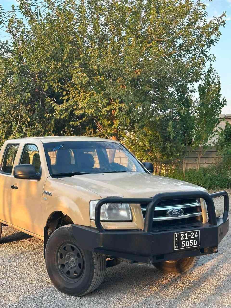 فۆرت ڕەنجەر 2009 یەک پارچەی بۆیاغە بەبی ناوگرتن مەکینە بیلادی گازە تەبریت لەسەر سویچ *********** رانية, السليمانية
