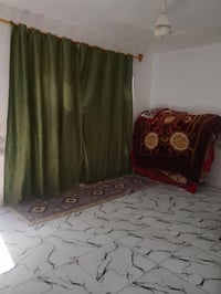 مساحة ١٠٠م • سند ٢٥ • أكثر من ٣ غرف