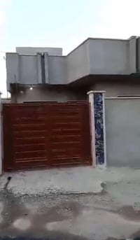 ١٦٥م • ٢ غرف نوم • قرب مدرسة غصن الزيتون