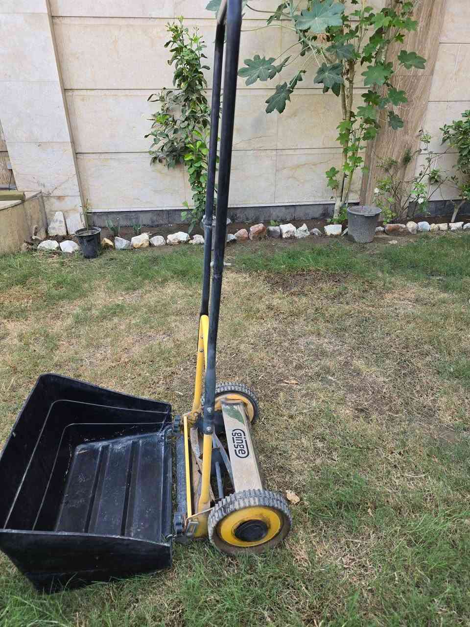 ماكنة ثيل • يدوية • بغداد