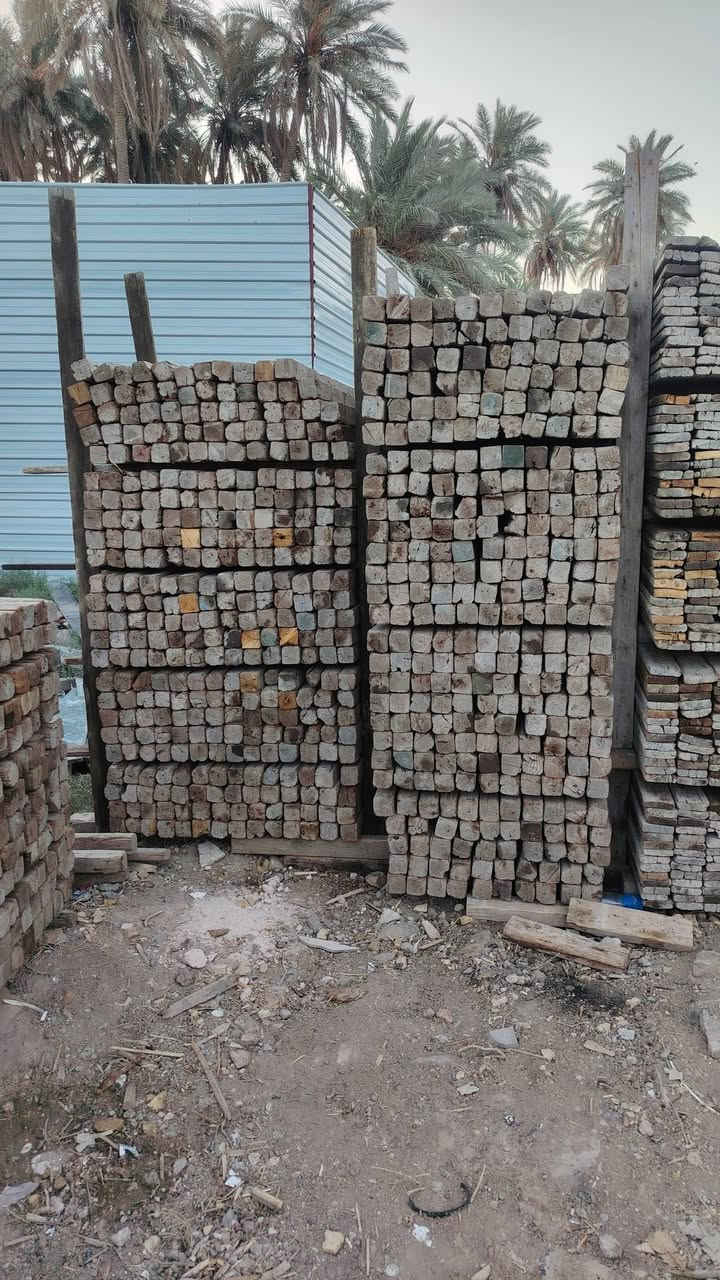 @للبيع
سير طول مترين وطول متر ونص وطول متر. وبقار طول 50 
لوح مقاصير طول مترين. وطول متر ونص. وطول متر.
اسعار مناسبه جدا
العنوان الحله نادر الثانيه
***********
