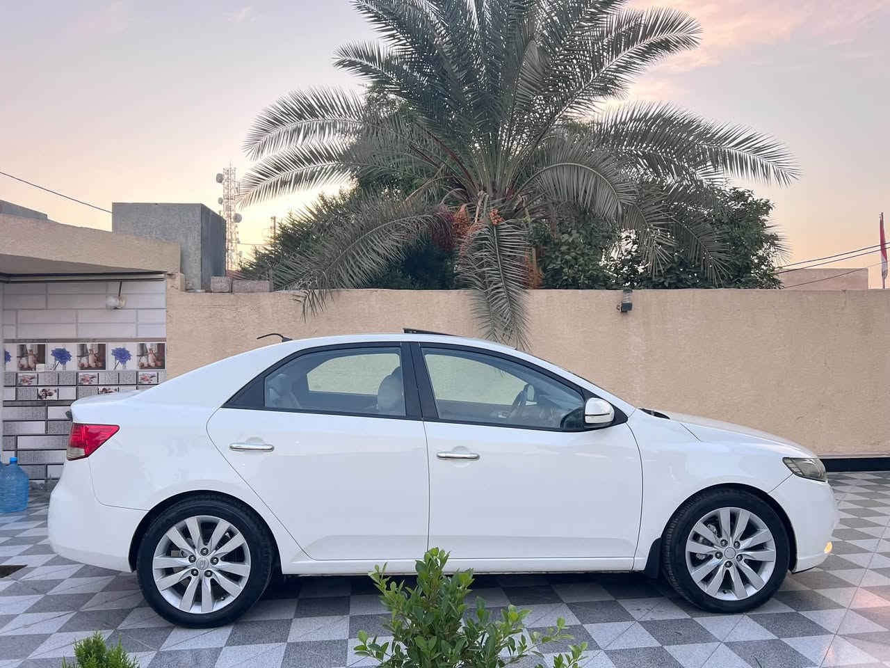 سيراتو ٢٠١٢ • فتحة • رقم اربيل