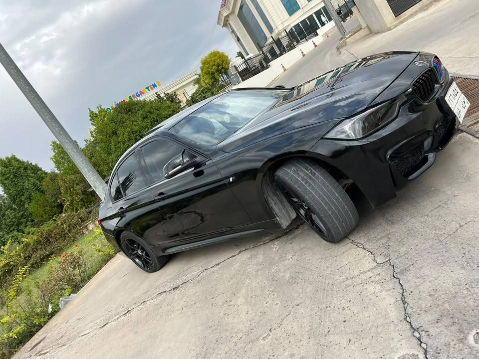 بي ام ٣٢٨ • ٢٠١٦ • غرامات ١٢ ورقه