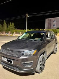 Jeep compas 2020 ده بل ئه كسل دوو پارچه ى نيووى بؤياغه بئ ناو گرتن گير...