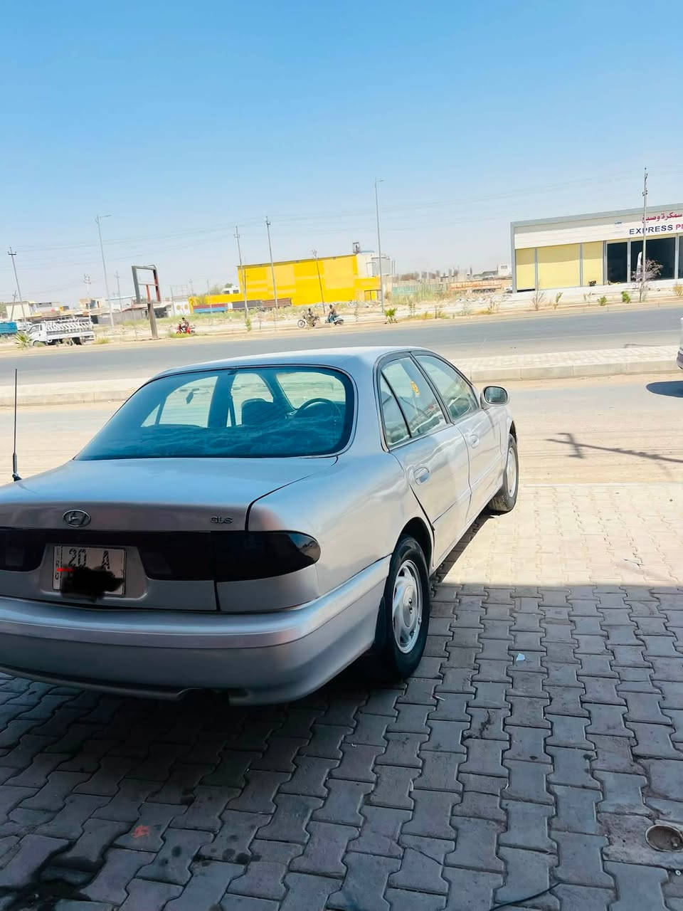 سوناتا موديل 1995 مكينه كير صدر شرط سياره جاهز عده تبريد سنويه 2031 هزه جديده بسمي شرط تحويل السعر 42 وبيه مجال استفسار على رقم ***********
