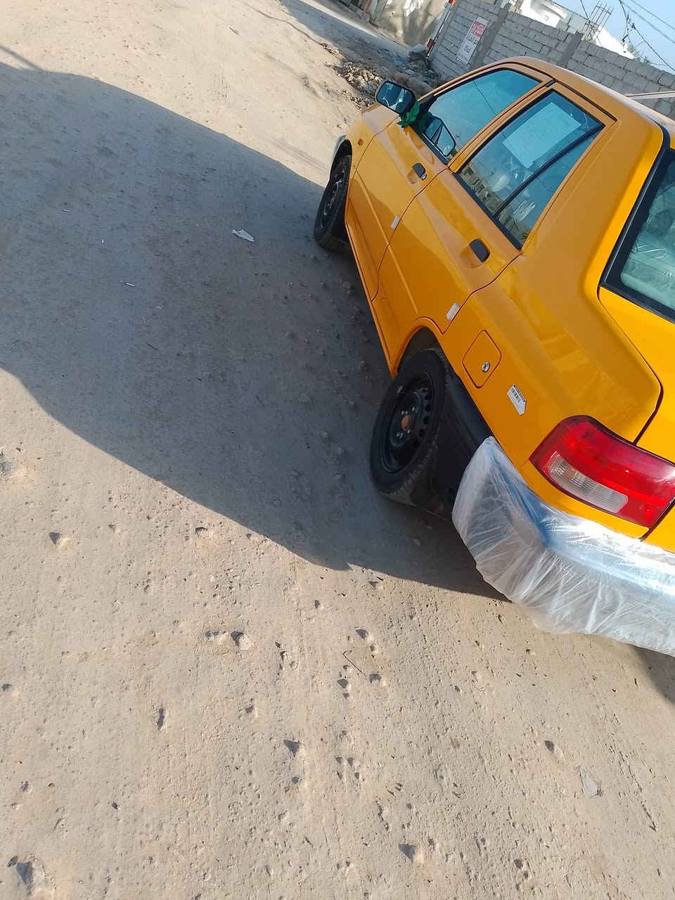 السلام عليكم سايبه مديل 26 سياره 
بيه بنيد / الباقي مكفولة سياره خير من الله 

سياره باسمي 

تبريد ثلج 🥶

غاز/ بنزين منظومه ام 60
حداديه / 100

سياره مفروشه ارضيه 

*********** رقم الهاتف 

واللي ما يشتري لا يعلق فدوه
