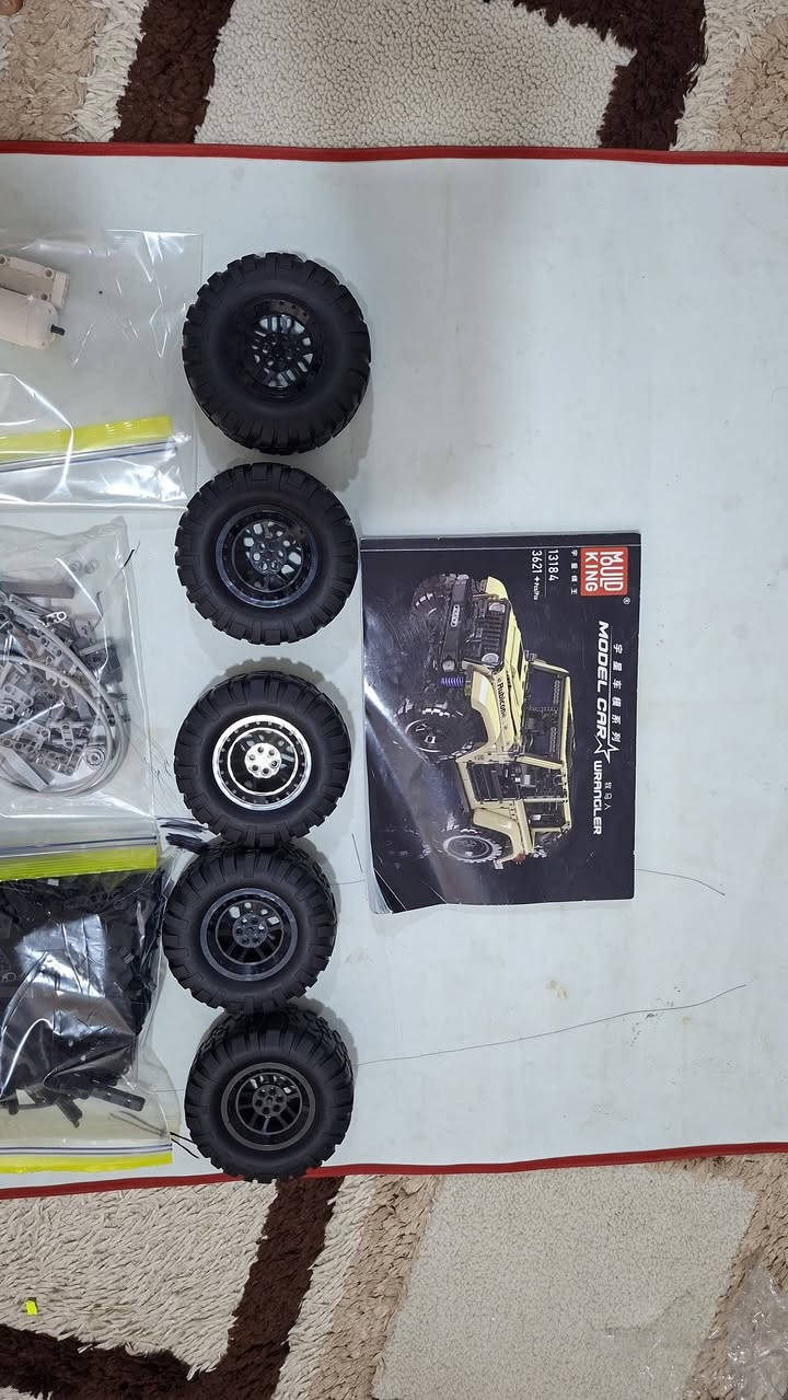 Mould King 13184 • جيب رانجلر روبيكون • كامله