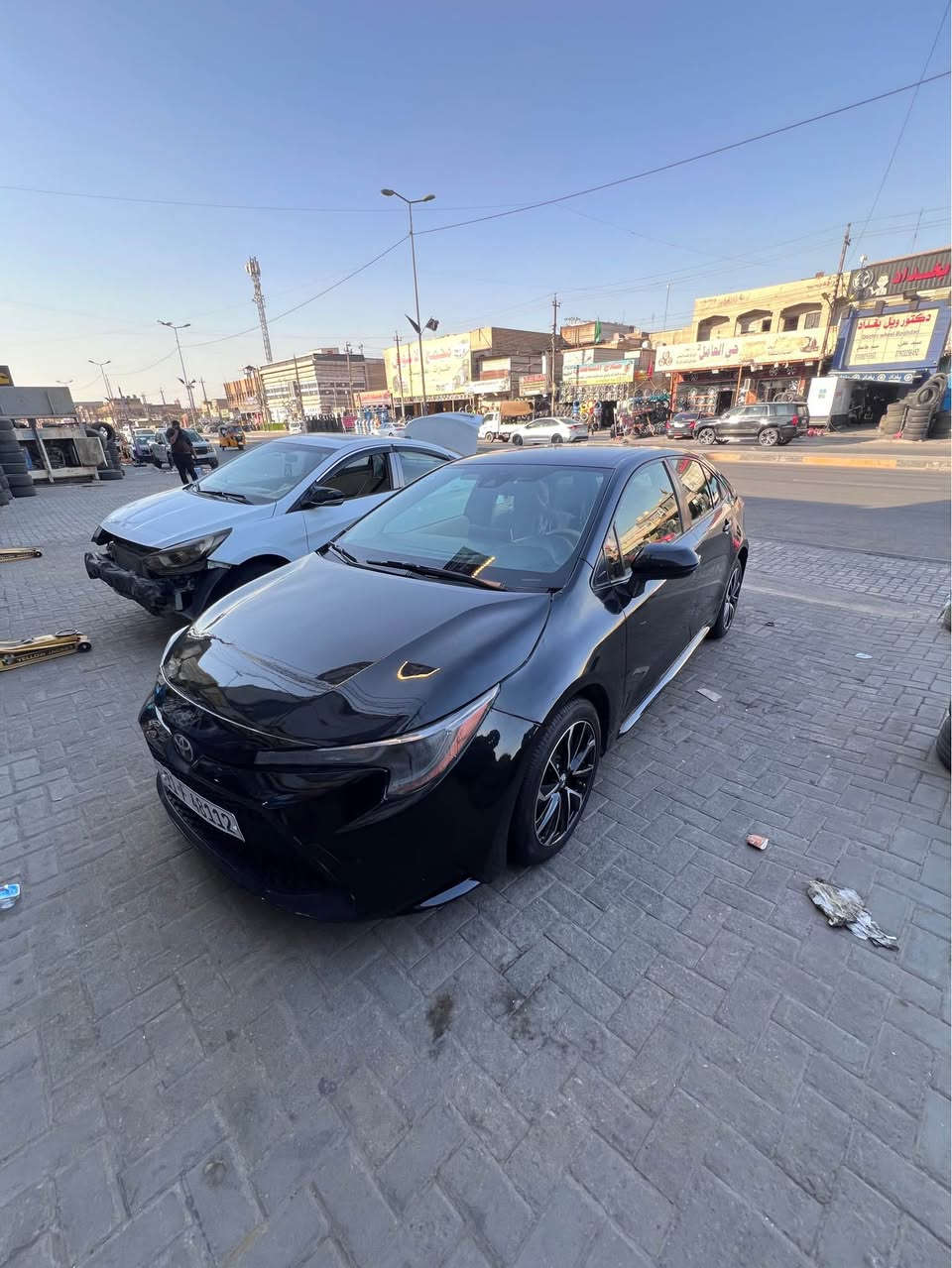 كورلا 2020Le
محرك 1800
رقم بغداد  
سيارة جاهزه من كلشي 
مكانها بغداد حي عامل 
السعر 117$ بيها مجال 
*********** بغداد, العراق
