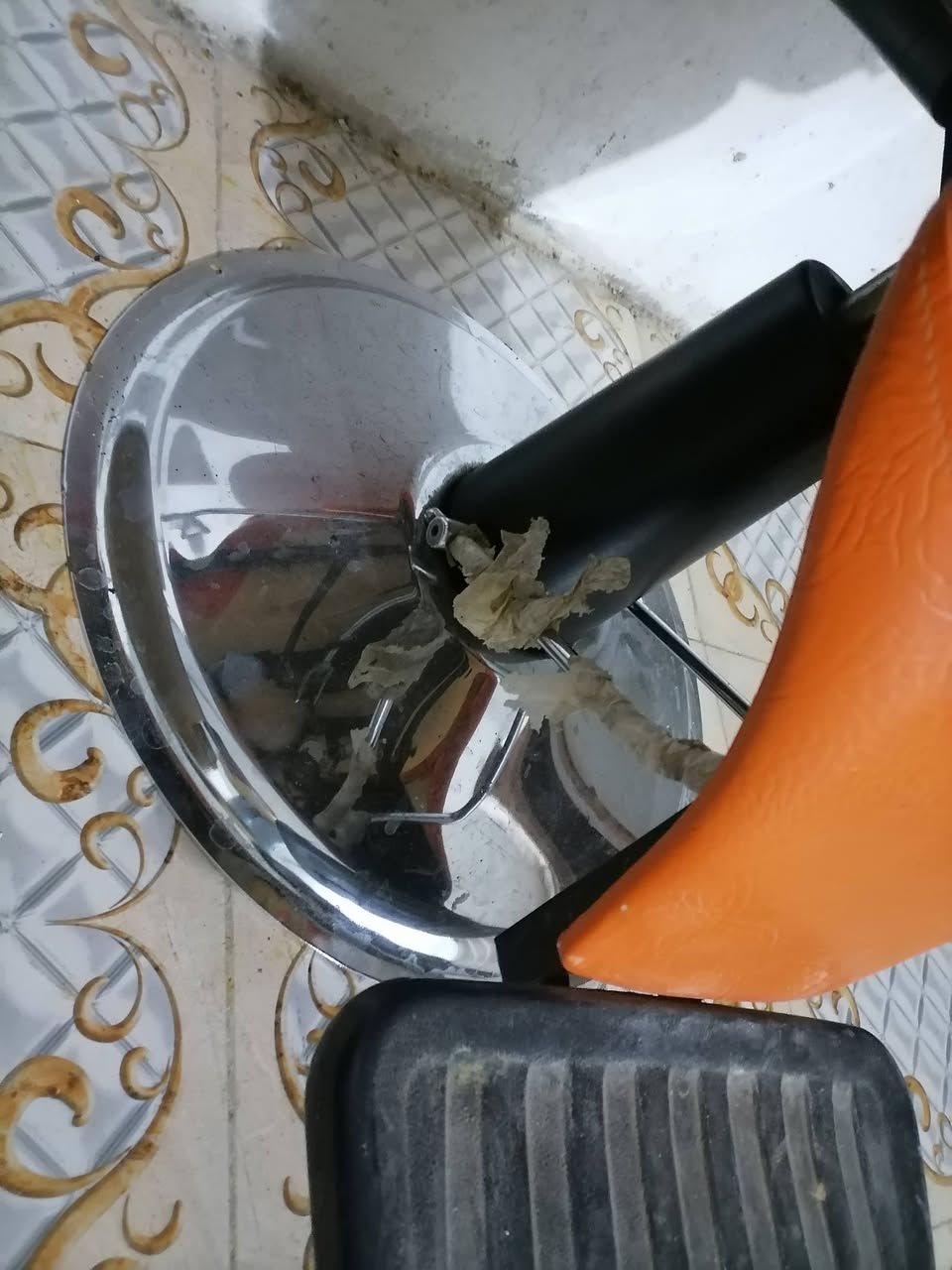 كراسي حلاقة • البصرة أبي الخصيب