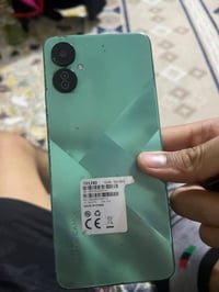 موبايل تكنو نضيف جدآ ذاكره 128 جهاز مبدله شاشه وشاشه بيه كسر فوق مكاني...