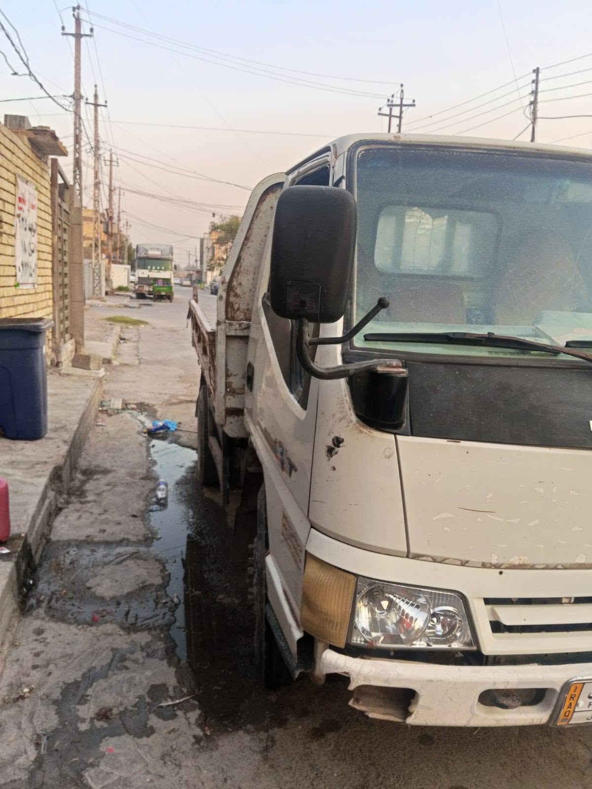 لبيع زوزه حجم 105
نصيف فحل محرك كير شاصي مكان بغداد 
موديل 2008
***********
