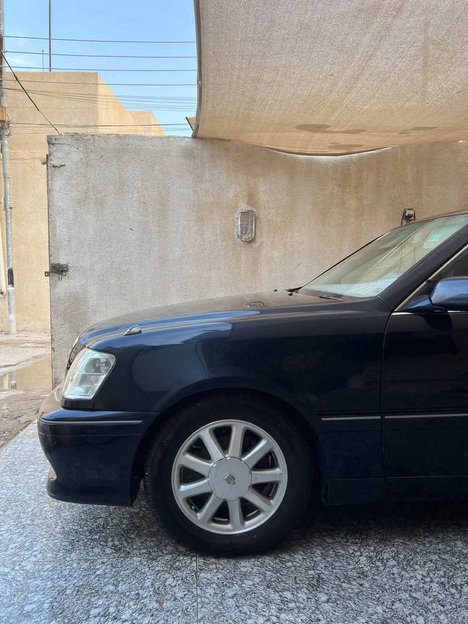كراون ملكـه للبيــع
رقم بصرة انكليزي بسمي تحويل ثاني يوم
لون نيلي  
 كفاله من الگص ونقل الجثه . 
فرا سستم كامل صبغ جاملغات خلفية ولقمارة  بيها ضربه جاملغ خلفي ومصلح 
متعوب عليها السياره  
حدادة كير مكنية جديد 
 بدون جراد . .
 شاصي 71 مكينه ففي تي
تحوير وسام المالكي 
داخل بيجي
2 دكم 
تدفئه تبريد
 تخم تاير  جديد 
مكينه كير كله جديد 
السعر95 مع مجال لشراي مكاني البصرة رقمي ***********
