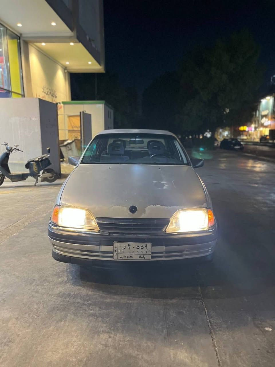 السلام عليكم ،
للبيع أوبل اوميگه 91 بغداد 
سياره حلوه نگره بيه محرك وگير بطه مال حاويه جديد v6 سعره (38 ) وبيه مجال 
تحويل سنويه مباشر باسمي للاستفسار ***********
