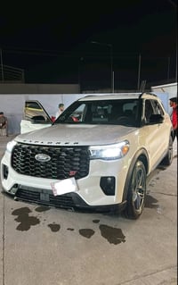 اكسبلورر ST-Line • ٢.٣ تيربو • دفع رباعي