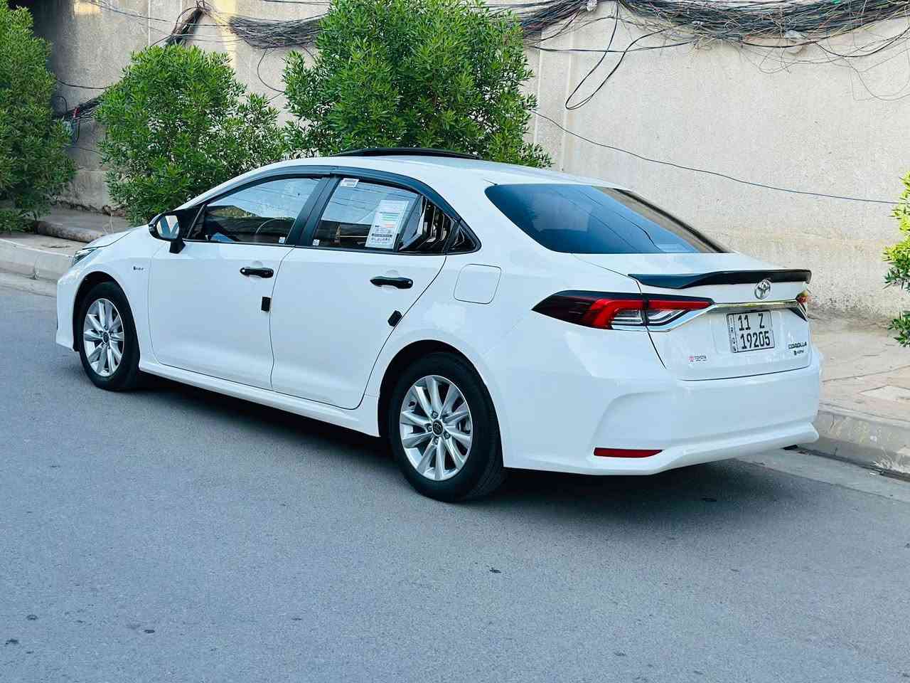 السلام عليكم 🌹🌹 للبيع 
كورلا موديل 2025 تجميع صيني 
🍀فول مواصفات عدا الكشن الكهرباء
🍀شاشه جبيره 
🍀كامره دواره 
🍀كار بلي 
🍀بصمه تشغيل وابواب 
🍀سلايت 
🍀تبريد قطعتين 
🍀رادار امامي وجانبي 
🍀كشنات جلد 
🍀اوتو هولد 
🍀سايد بريك دكمه 
🍀قياده ذاتيه 
🍀ماشيه 30 الف 
🍀السياره مكفوله عدا بارد اربع اصابع فقط
بأسمي تحويل مباشر 
السعر 156 ورقه وبيها مجال
الشراي يتفضل 
*********** 
*********** 
                            العنوان فلوجه 🌹 الفلوجة, الأنبار
