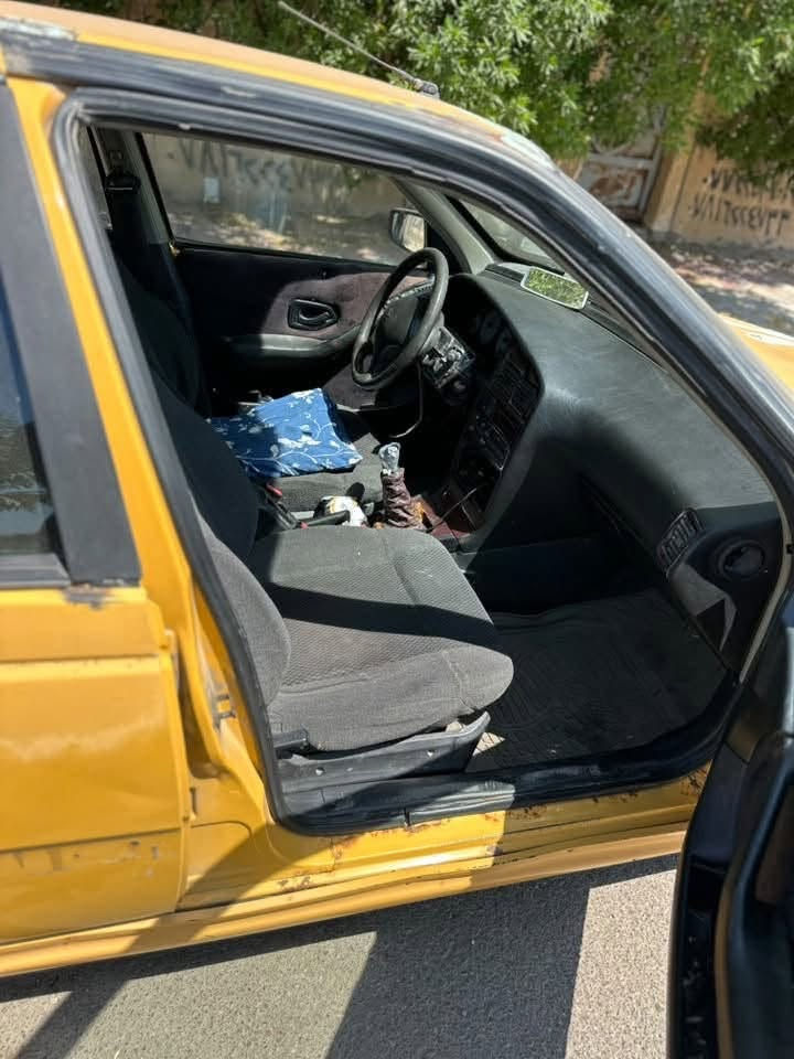 السلام عليكم
بيجو بإرص مديل ١٣ 

سيارات كير مكينه جاهز قبل فتره شادهن

تخم تاير جديد باتري جديد  سياره ما عوزه شي 

راعيه موجود بل عمارة ما اندله أبيع كوم حديد 

السعر ١٧  وبيه مجال 

مكان السيارة كوت تموز 

***********

