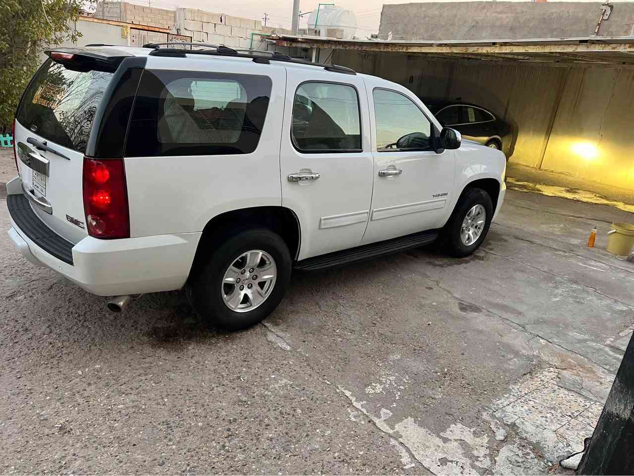 يوكن 2010 خليجي بترة اللون ابيض كفالة من الضربة الرقم بغداد تنتهي السنوية 2027 
السيارة فقط ارباع صبغ  
السعر 180 وبيهه مجال 
جاهزة السيارة من تخم تاير وحدادية 
ومكينة وكير 
وين مايعجبك افحص
*********** البصرة, العراق
