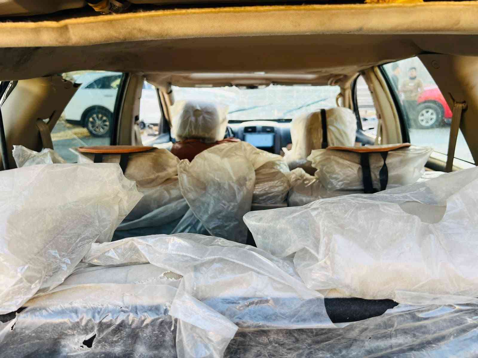 سلام عليكم للبيع كيه مهافي 2014خليجي رقم بغداد انكليزي بسمي تحويل مباشر اخوان سياره تعرضت لحادث جفيه كما موضحه بلصور ابيع على وضعهه سياره شغاله وتمشي تبريد ثلج فول مواصفات واحد عله 1️⃣ مكان السياره بغداد السعر 58$الاستفسار ***********
