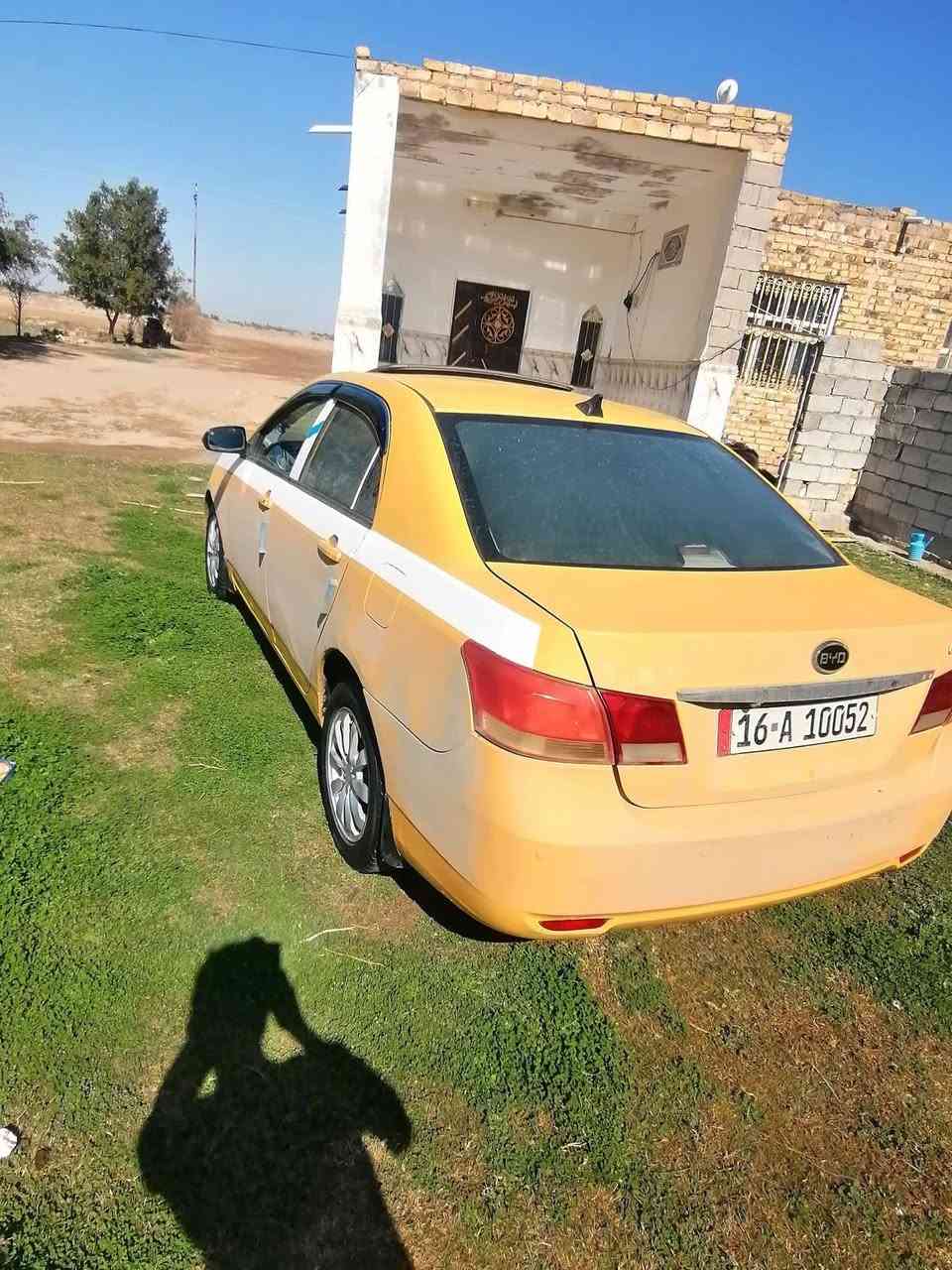 السلام عليكم بي واي دي جي ثري  2013
مواصفات معروفه بصمه فتحه تحكم سترين
ترحيب مري 
كير مكينه جديد شرط عل الفحص
تبريد شغال
كهربائيات شغاله جاهزه 
منظومه زنون
حداديه تخم تاير 
مشروع وطني مصفره هيئه وغرامات
رقم دولي باسمي
السعر 43 بيها مجال لشراي
مكاني الديوانيه الحمزه الشرقي 
***********
