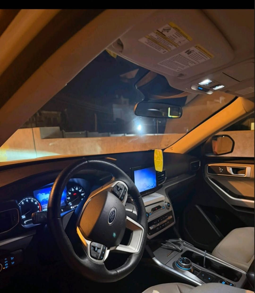Ford explorer 2024 XLT
فول مواسەفات تەنها سلاید نیە
بێ بۆیاخ و بێ ئێرباگ رەسمی سۆنەر و رەقەم شانسیم داناوە
 ١٤ هەزار مایل رۆشتوە

نرخی ٢٥٦$ و مەجالێکی کەم 💰
*********** السليمانية, العراق
