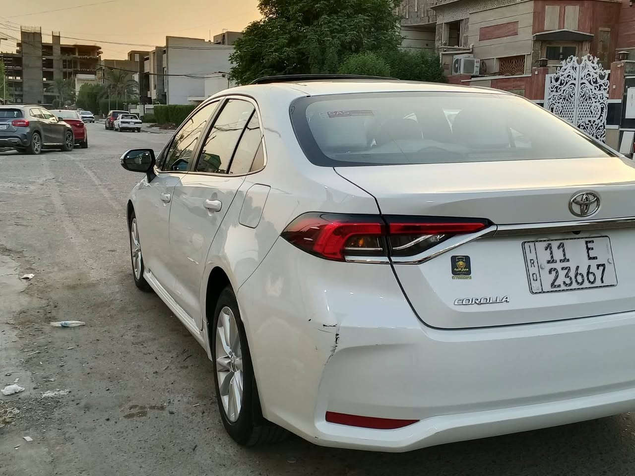 .السلام عليكم 
كورلا ساز موديل 23
ماشيه سياره 80
مكفول من الضرب لا تبديل 
 سونار موجود بل منشور 
فول مواصفات سياره 
سعار سياره 165بي مجال شي بسيط 
رقم بغداد نكليزي تحويل ثاني 
العنوان بغداد بلديات نتصل وتدلل
***********
