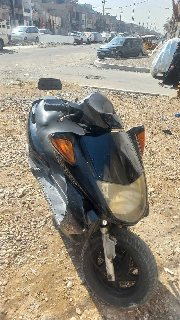 سلام عليكم درجة فورسايد لليع درجة سعر ٢٥٠  مكاني بغداد مدينة الصدر ***********
