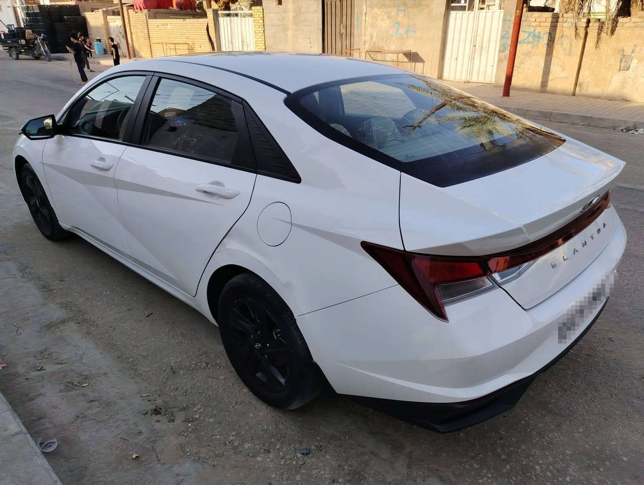 هونداي النترا 2023 للبيع مكانها النجف . كوري وارد خليجي محرك 1600 رقم اربيل

المواصفات

فتحه
كاميرا
شاشه
وضعيات قياده
مانع انزلاق
مصابيح نهاريه
قطعتين تبريد
اشاير بالمري

السياره خذيتها زيرو و عقد الشركه موجود مع كتلوكات السياره ... حالياً بيها طعجه بالجاملغ الخلفي الايسر + كسور صغيره بالدعاميات الاماميه و الخلفيه + رصعات . فقط .. كلهن موضحات بالصور

ما متعرضه لأي حادث قوي . اديرلها دهن ممتاز توتاشي الياباني عند الشركه العالميه للسيارات . السياره معتنين بيها عدا الملاحظات الي ذكرتهن ... ماشيه 75 الف كيلو . السنويه للشهر ال 8 / 2027 

السياره معروضه ب 155 بيها مجال . مكان السياره النجف الاشرف حي الميلاد . ***********
