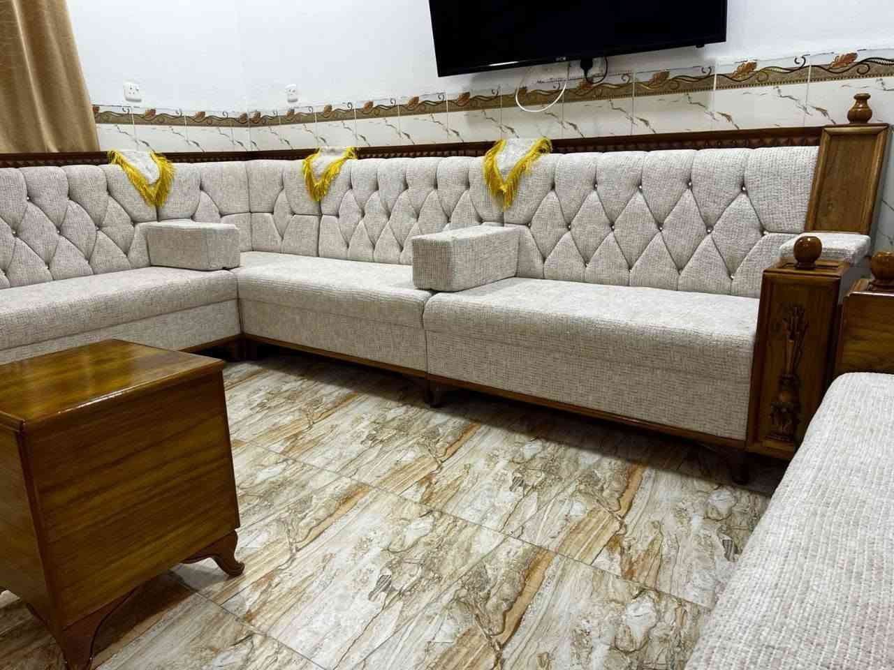 تم نصب ديوان استاذ جبار في قضاء الشطره  مجمع بيسان السكني
الدنك صاج الحجل صاج 
الخشب لوح روسي المقعد والضهر البلوك بورد ابيض
السفنج هايبر الطبي ضمان
القماش حسب الطلب جميع الموديلات متوفره لدينا
العنوان ذي قار قضاء النصر مقابيل اسواق الكوثر
باداره رافد التميمي
***********
