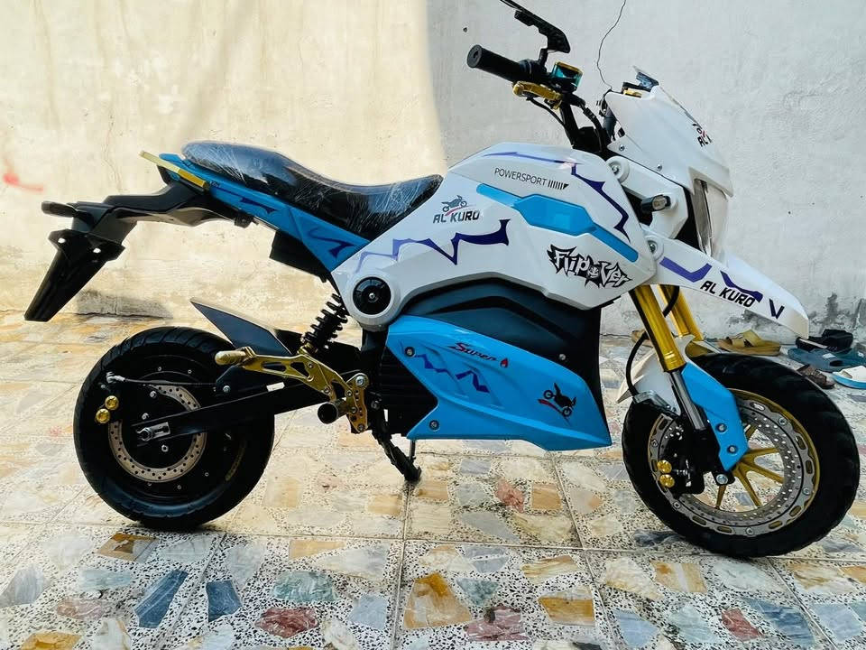 السلام عليكم
للبيع دراجه بنلي شحن 2026
6 بطاريات كرافين 32 أمبير 72 فولت
ملف 3000W حقيقي
بصمه وسويج 
بريك امامي خلفي ABS
نضام P بارك 
نضام R رجوع للخلف
لد امامي متغير 
نضام قاطع دوره 
السعر 750 الف وبيها مجال 
المكان بغداد الجديده
للاستفسار ***********
