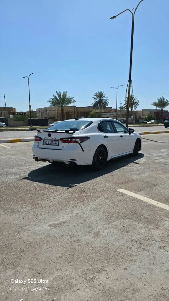 🚗 الطائرة اليابانية 🚗
- ملاحظة: السيارة اصدار خاص (Night Shade)

- النوع: (تويوتا كامري)

- الفئة: (SE) 

- الموديل: (2022)

- اللون: (ابيض)

- وارد: (أمريكي)

- الممشى: (160.000)

- الحالة: (جيدة جداً)

- المحرك: (4 سلندر / 2500cc / هايبرد)

- ناقل الغيارات: (أوتوماتيك/ eCVT)

- المواصفات: (شاشة / مقاعد جلد / مقعد السائق كهرباء

/ بصمة تشغيل / حساسات / تبريد قطعتين / مثبت سرعة / مثبت مسار / مانع اصطدام / وباقي المواصفات معروفة)

✨ السيارة نظيفة وما تحتاج مصرف

✨ السعر: (15,800$) قابل للتفاوض

📍 الموقع: (الانبار/الفلوجة)

📞 للتواصل:
***********  اتصال 
*********** واتساب

(ابيع السيارة محزمة)

نص مكتوب في الصور:
- Galaxy S25 Ultra
- ١٨ مارس ٢٠٢٦، ١:٢٠ م
- ١٨ مارس ٢٠٢٦ ١:١٩ م
- ١٨ مارس ٢٠٢٦ ١:١٨ م
- ١٨ مارس ٢٠٢٦