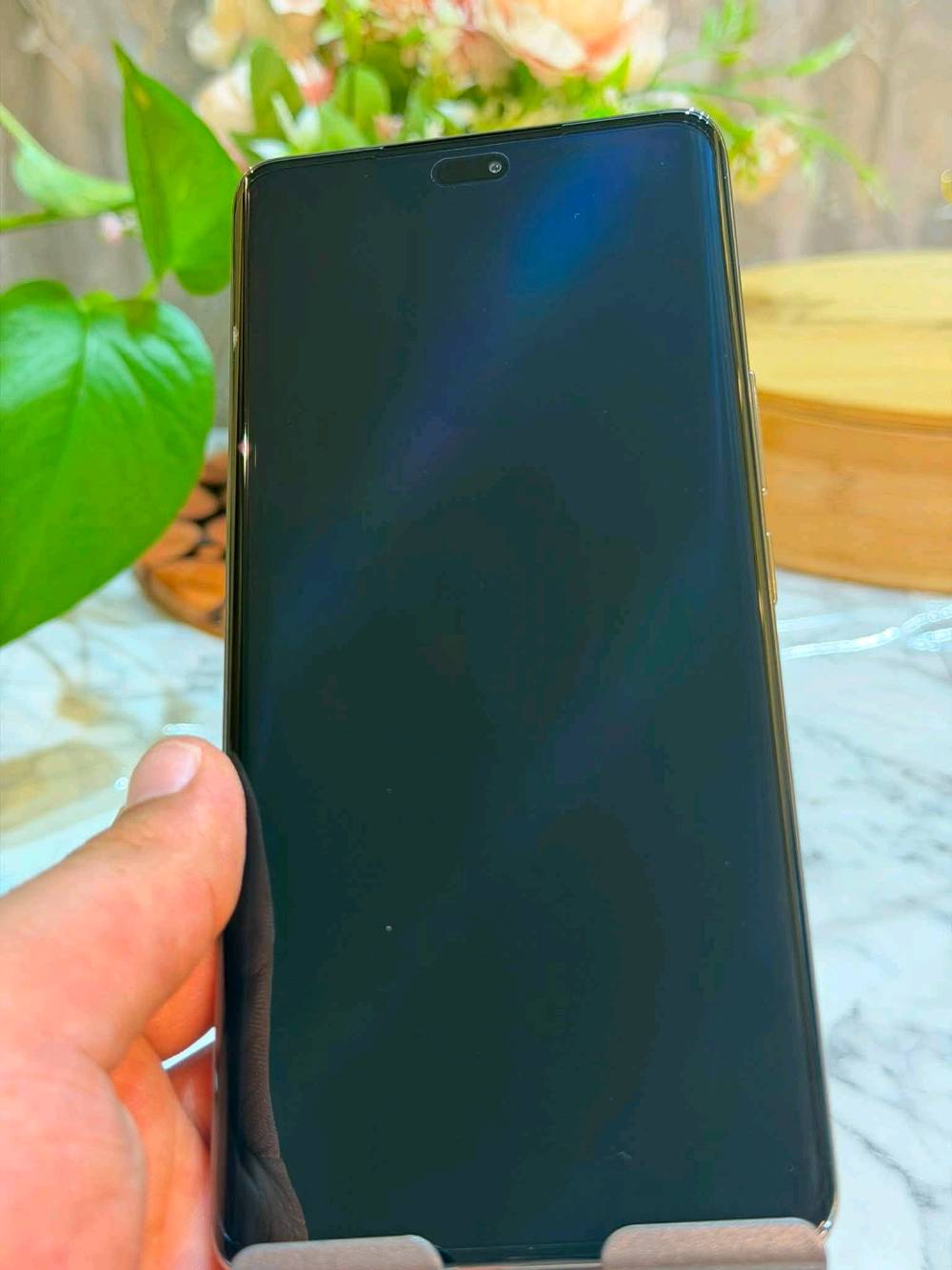 📱 HONOR X9c
• رام 12GB
• ذاكرة 256GB
• كاميرا 108MP مع OIS 📸
• شاشة AMOLED بحجم 6.78 إنش ✨
• معدل تحديث 120Hz ⚡
• معالج Snapdragon 6 Gen 1
• بطارية 6600mAh 🔋
• شحن سريع 66W ⚡
• نظافة 95% ✨
• كامل الملحقات 💢💯

• مكاني الدورة ابو دشير 💬💯

💰 السعر: 375 ألف وبي مجال بسيط ماكوو توصيل 🚫💯

📲 للحجز والتفاصيل واتساب: *********** واتساب متواجد؟