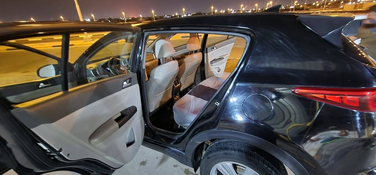 السلام عليكم
كية سبورتج موديل 2019
وارد امريكي قطعتين سياره 
في حالت الوكاله ومعروفه مواصفات الأمريكي
سنويه جديده وهزه جديده
السعر 140 وبيه مجال
رقم صاحب السيارة ***********

