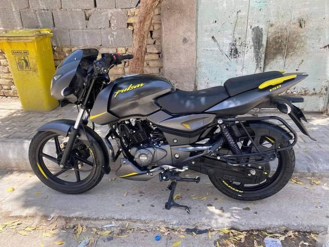 البيع دراجه بولسر نيون محرك 150 
محرك مكفول كهربائيات كامله 
المكان الكوت 
اتصال على الرقم ***********
