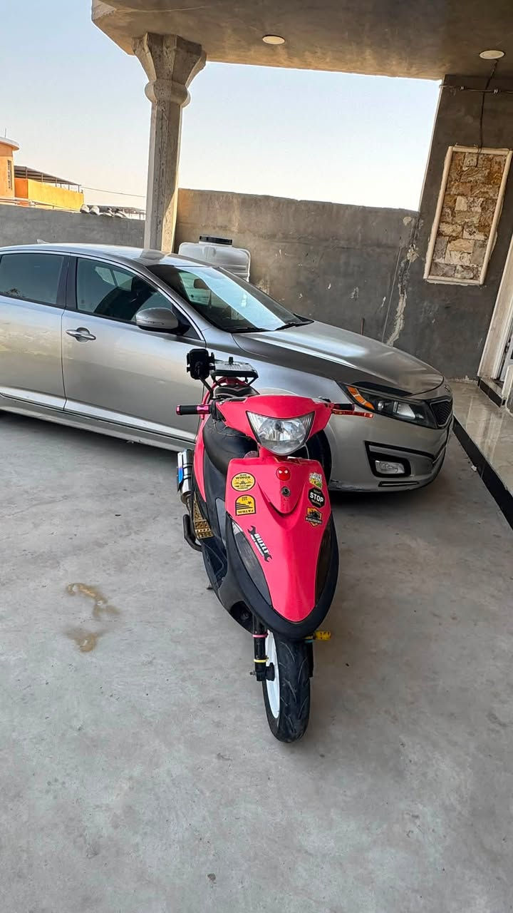 للبيع او مراوس ب٤كير ايرانية
ماكس عدله مزوده اخر حباية بوشه ٥٥ 

منين ما تباوع مزوده. شلعه ومعدل
ضفيرة جديدة كابريتر جديدة بلك وراس بلك 
***********
