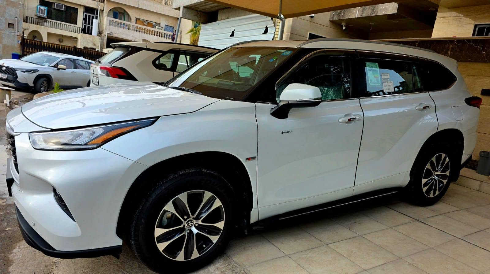 هايلاندر 2025 خليجي وارد عبداللطيف جميل GLE ماشيه ٥٠٠٠ وكسور وقابل للزياده محرك 2500 سعر ٦٢ مليون للتواصل *********** #هايلاندر #تويوتا
