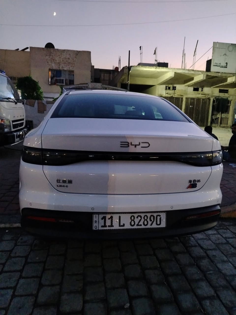 سلام عليكم سيل فايف ماشيه 12 الف الكلي كفاله عامه مكاني بغداد حي جميله سعر 20500 وبيهه شي قليل حك الجيه *********** كاعيه مغلفه زاد سفريات عازل حراري امريكي اصلي مسويلهه
