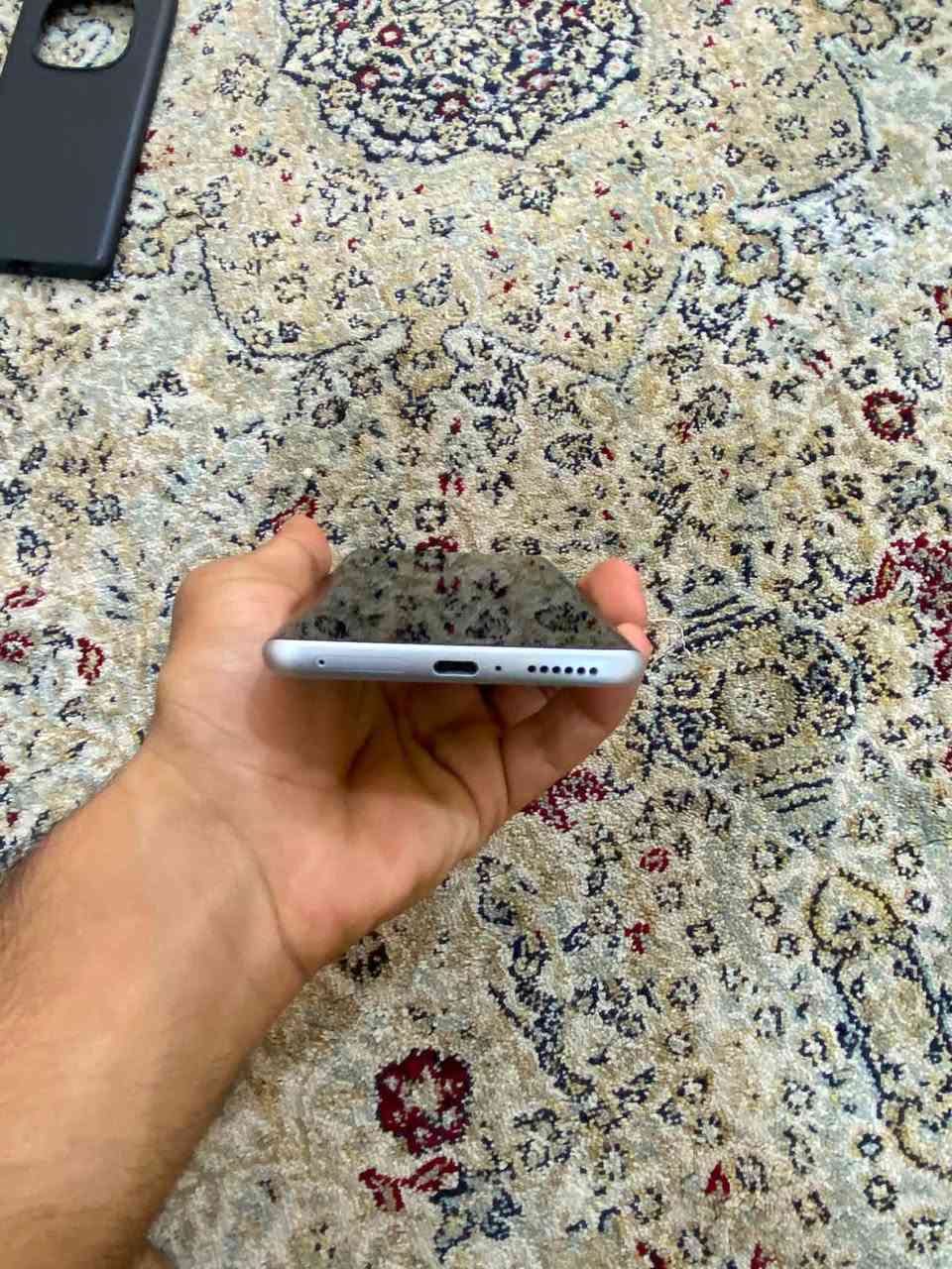 سلام عليكم جهاز خذيته كارتون صارله عندي شهرين جهاز اخو جديد سعر 275 وبي مجال قليل العنوان بصره رقم تلفون واتساب ***********
