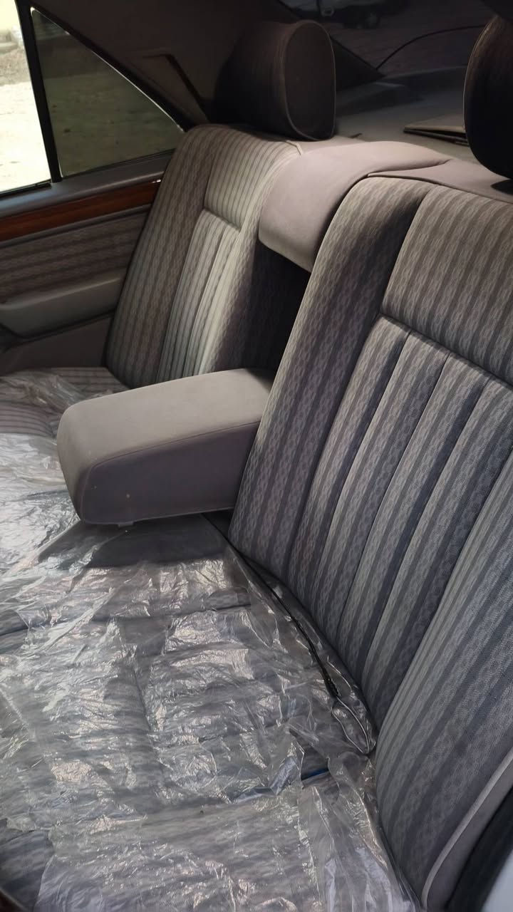السلام عليكم للبيع
مارسدس دب w124
موديل 1987 محدث 91 
محرك 2500 vvti ، كير محرك مكفول 
تبريد تدفئة شغالة كهربائيات شغالة 
غرفة كلش نظيفة موضحة بالصور 
رقم اربيل بأسمي سنوية الى 2029 
مكان السيارة صلاح الدين تكريت 
السعر 63 وبيها مجال
 للتفاصيل اكثر الاتصال ***********
