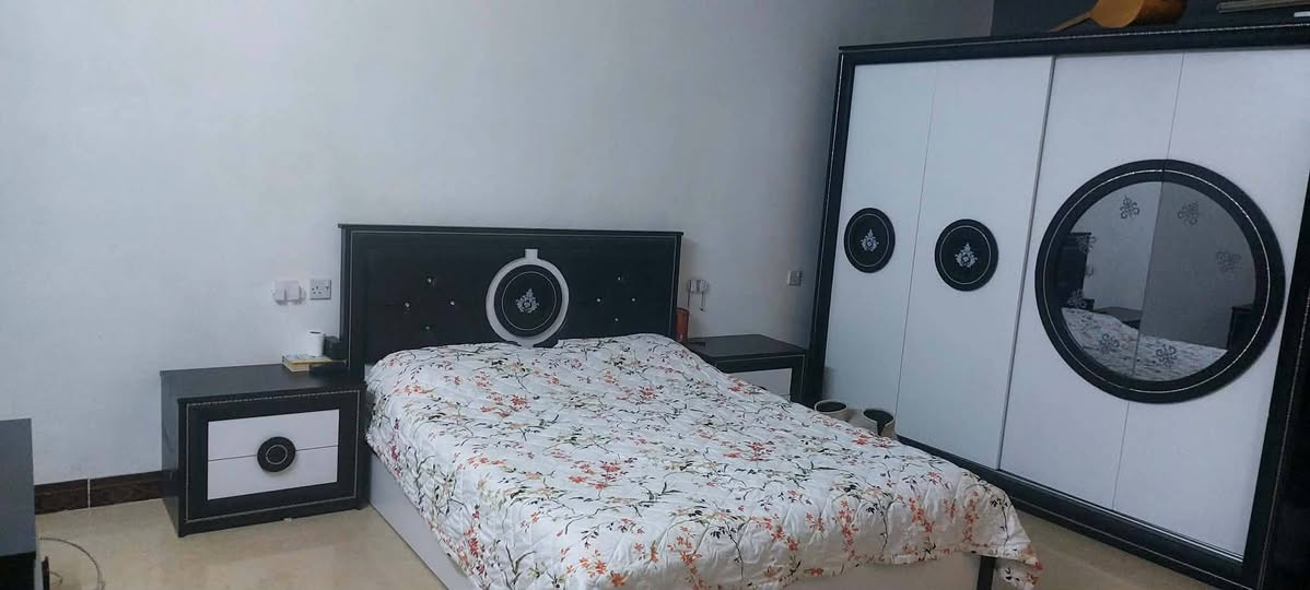 السلام عليكم مجموعه اثاث منزلي للبيع سليمانية للطلب والاستفسار الاتصال على الرقم +964 771 990 9774
