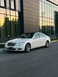 مرسيدس S350 2012 وكالة خليجي مكفولة ماشية ١٢٦ كيلو كفالة عامة بدون قطر...