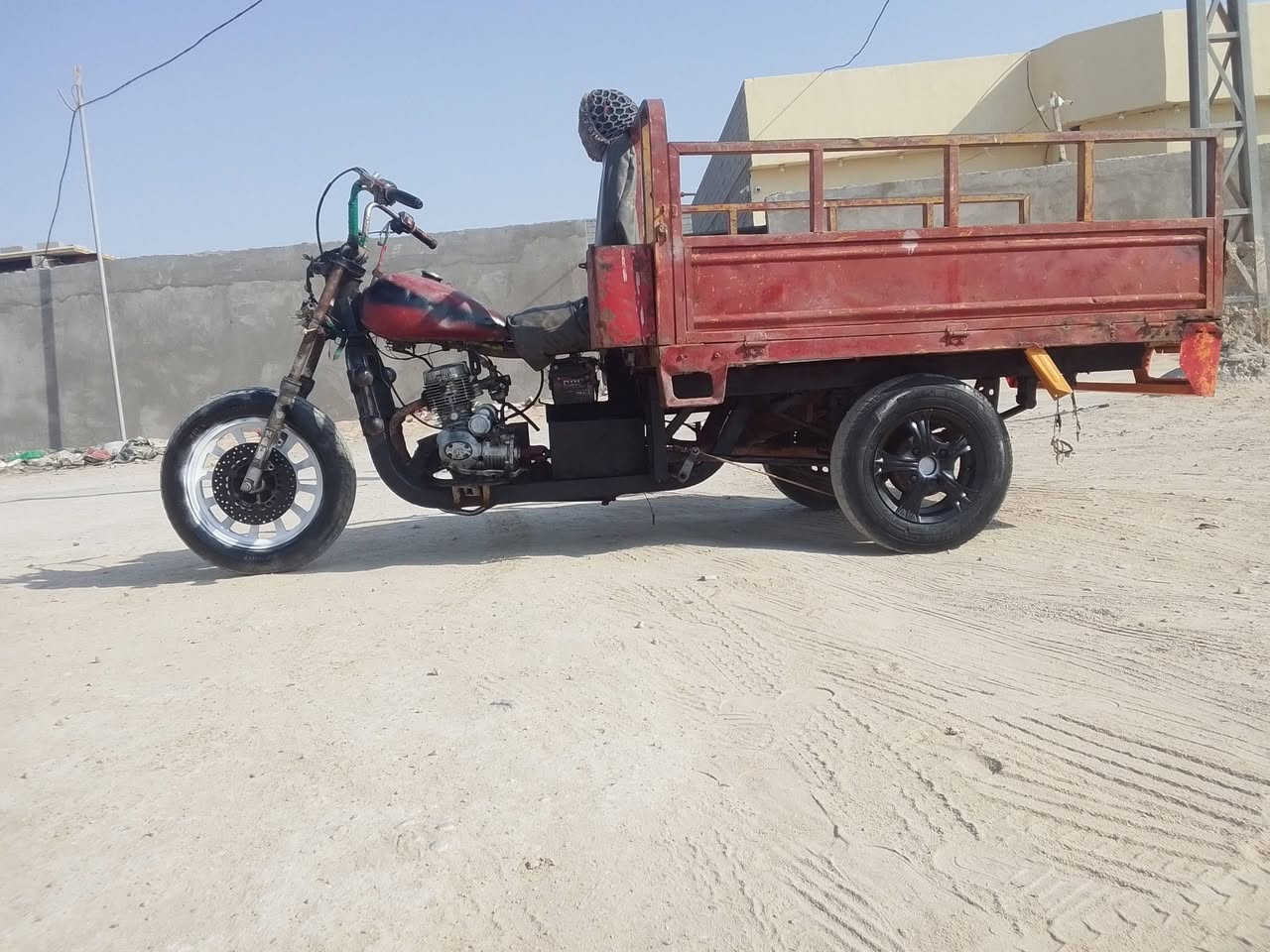 سلام عليكم ستوته دوات دوات مكفوله شاصيه مكفوله اكسن الطش تواير جدده كهرباياته كله جاهز بس عوزه شخاط مال سلف  باتري جديد ضفيره جديده مكاني زبير ***********
