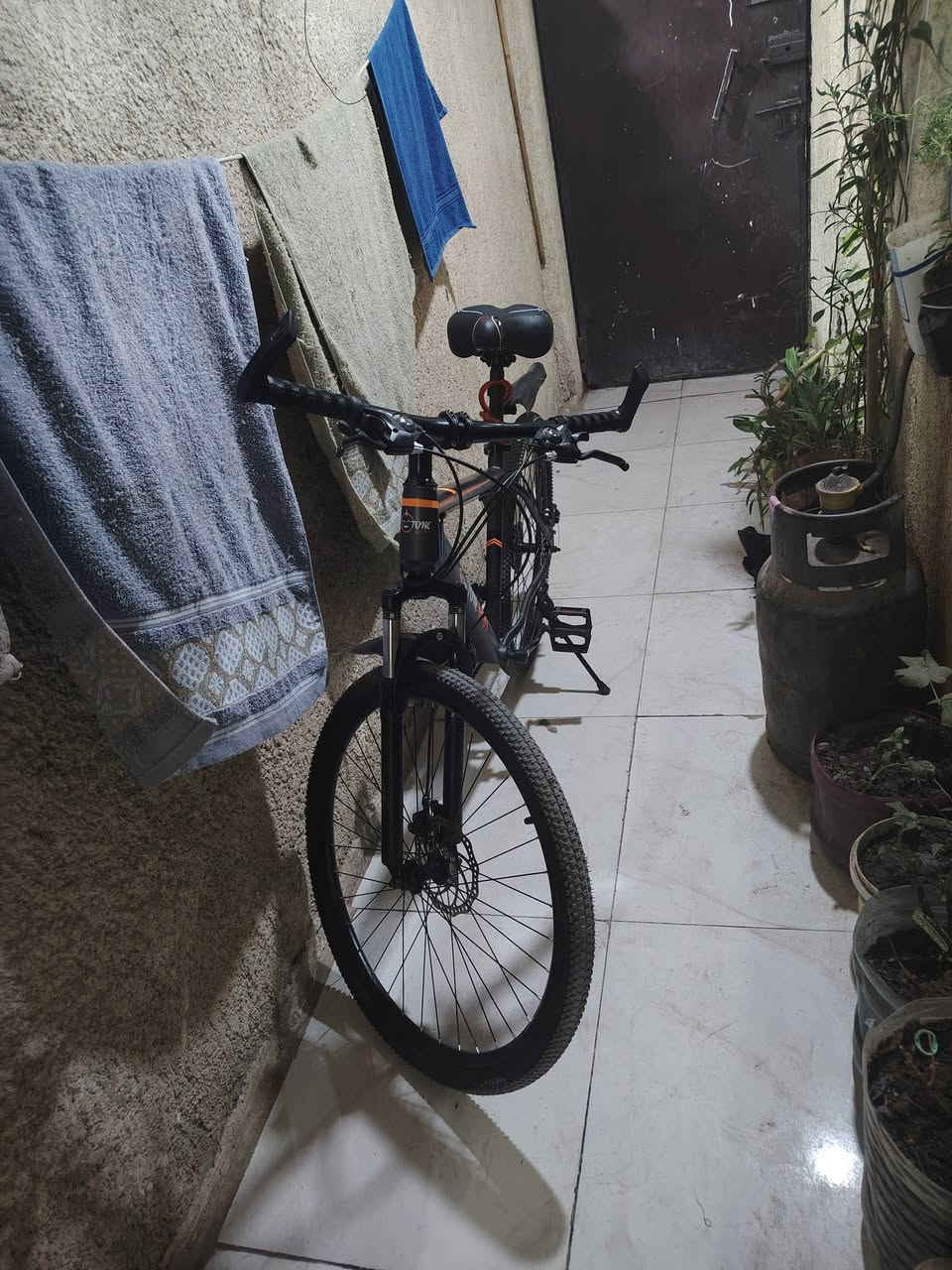 بايسكل للبيع حجم 26 بايسكل نضيف كلشي يشتغل بي سعره 180 نهيته 160مكاني شرطه الرابعه بضهر كباب ابوعلي هاذه رقمي وتساب ***********

