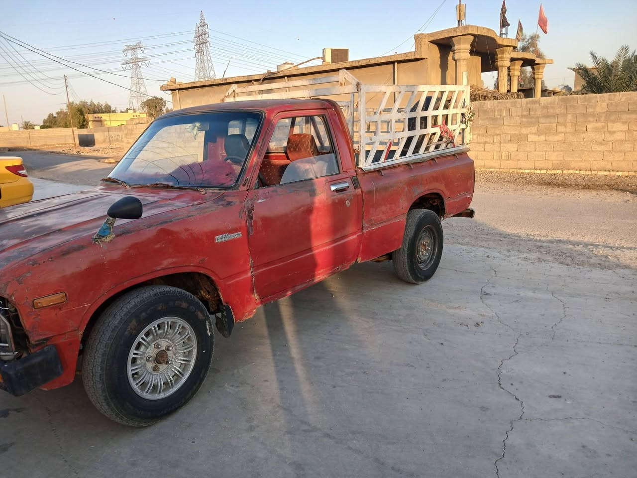السلام عليكم بيكم 82 السعر 29 ورقه رقم ديالى رقم الهاتف***********
