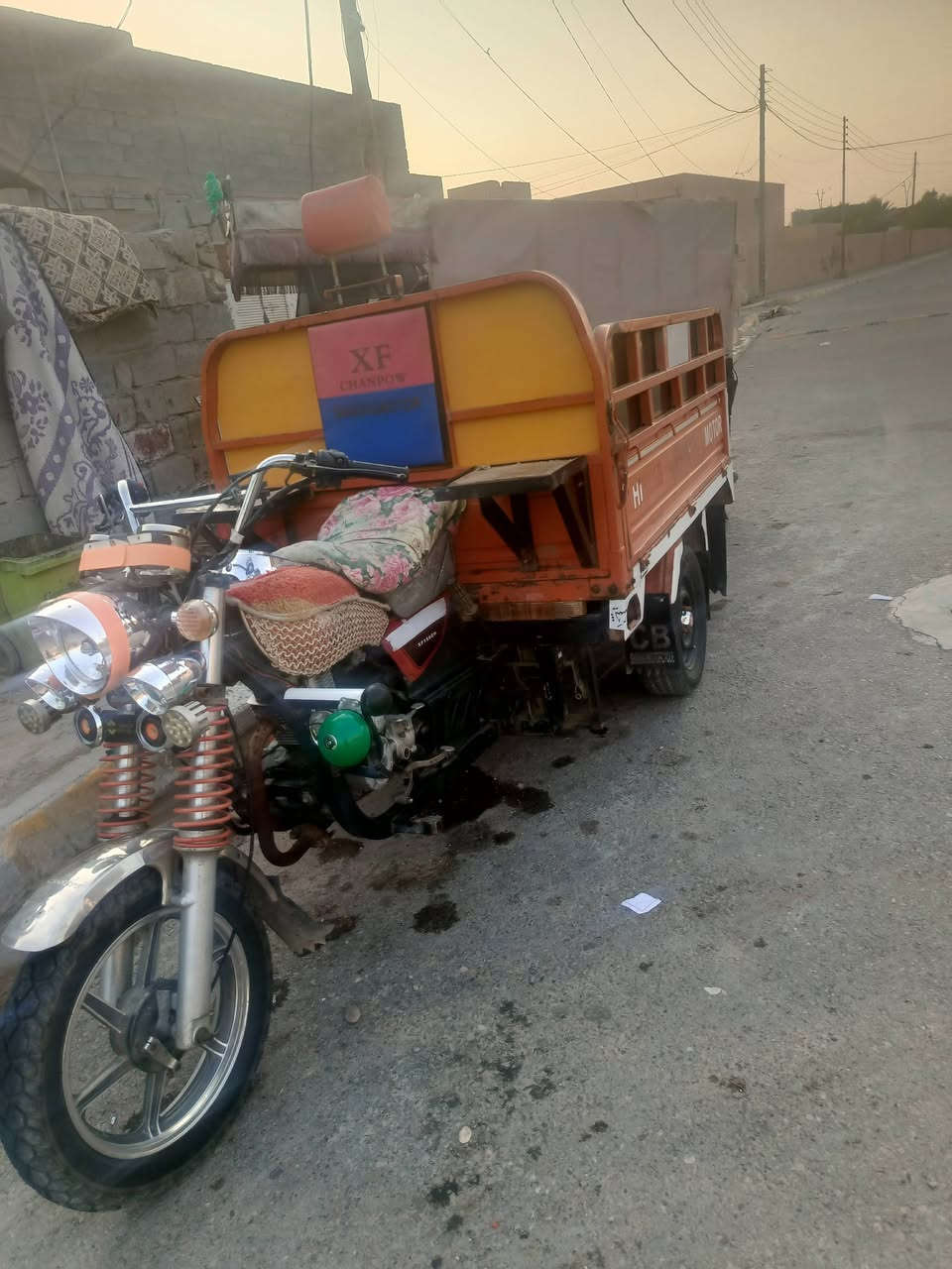 سلام عليكم ستوته لبيع موديل 18محرك كير كفاله شاصي ركبه عل فحص ستوته حلوه كهربايات كله شقاله وراق بيه صولي لمكان فلوجه سعر1600وبيه مجال راسلني وتساب***********
